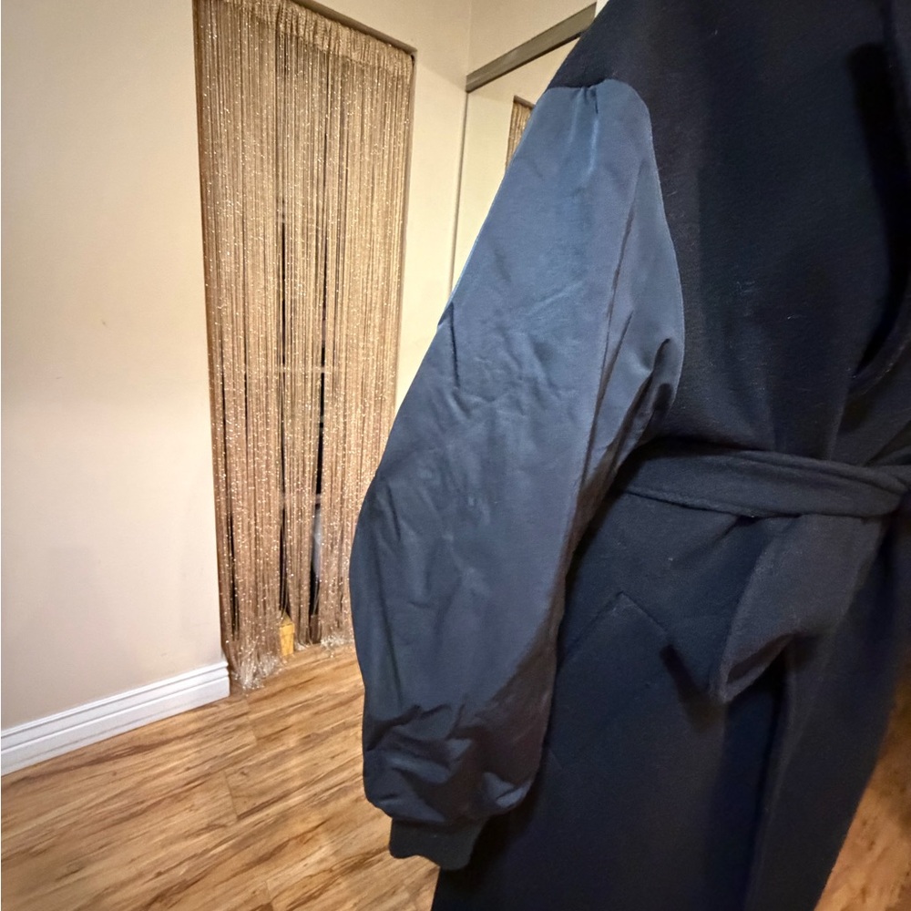 Zara Black Trench Coat for Women - Picture 3 of 9